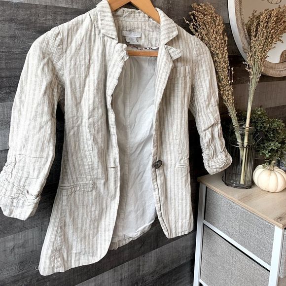 Charlotte Russe 3/4 Cream Striped Blazer - Picture 1 of 6